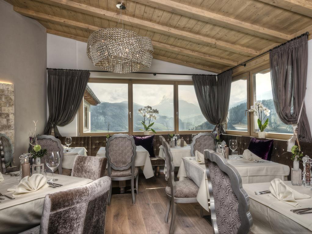 Hotel Gnollhof Klausen Buitenkant foto